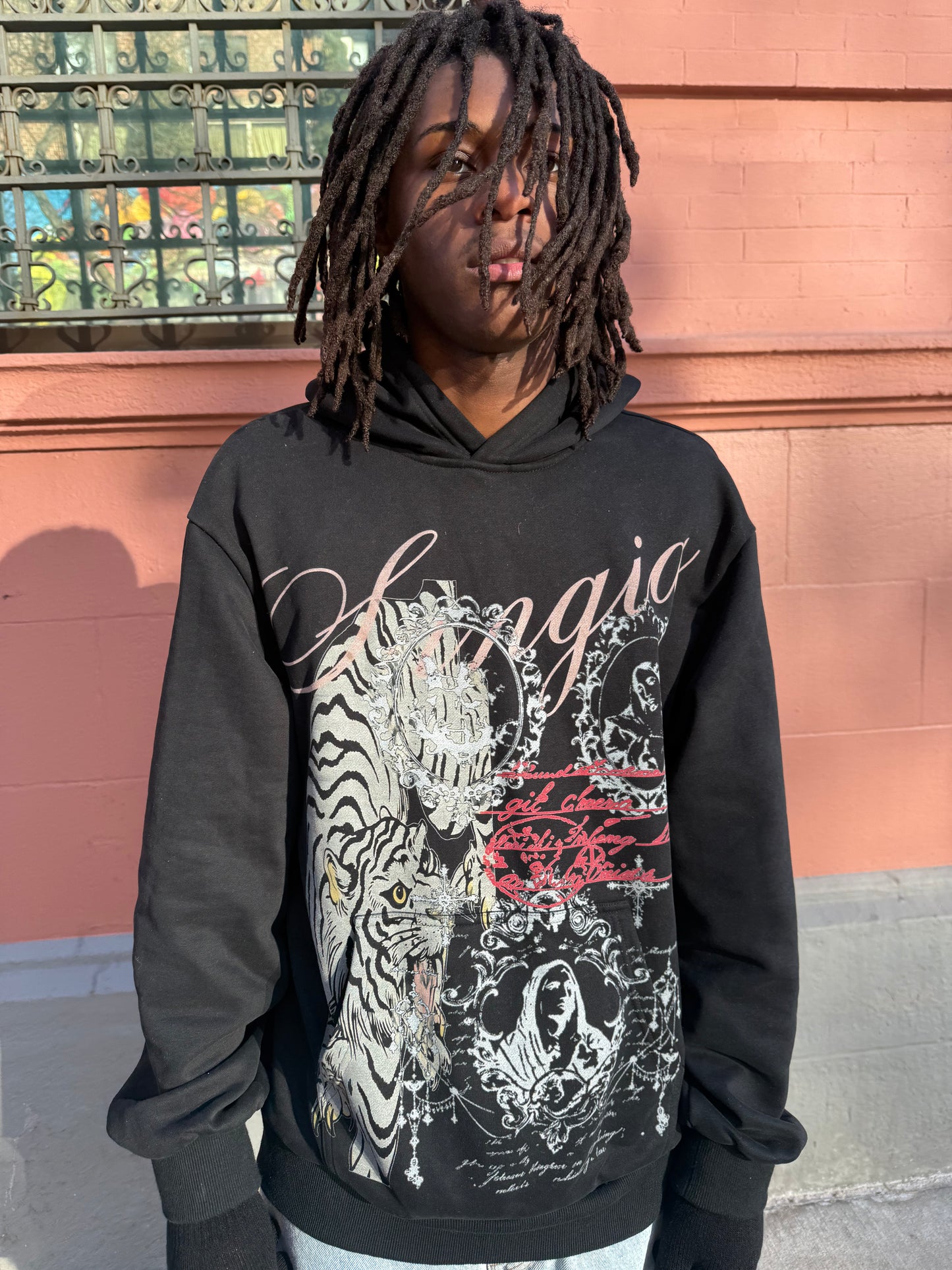 SANGIA ‘GROWL’ HOODIE